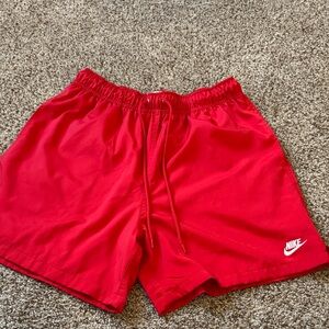 NIKE SHORTS